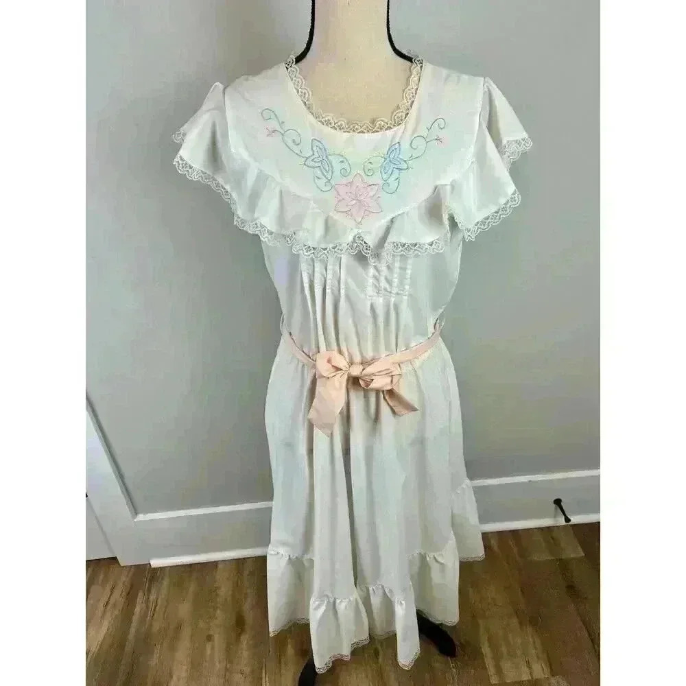 SOLD Vtg Miss Joni Of California Cottagecore Maxi Dress Peter Pan Ruffles Wom